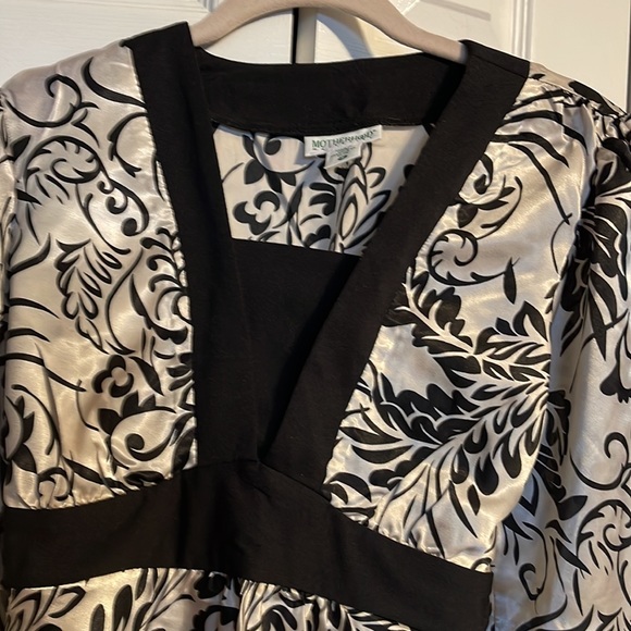 Motherhood Maternity 3/4 sleeve shirt size Small - Picture 3 of 8